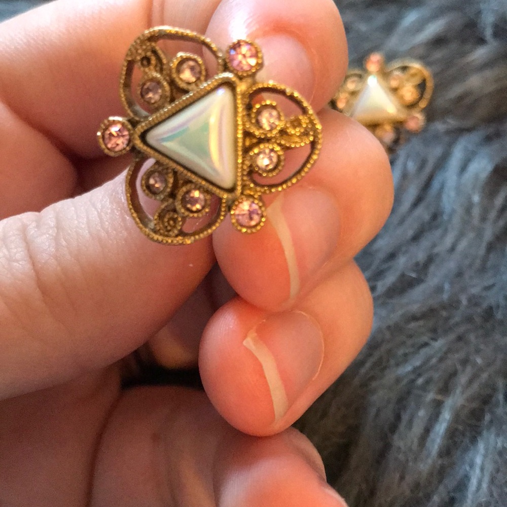 Unique Post Earrings - Picture 2 of 2